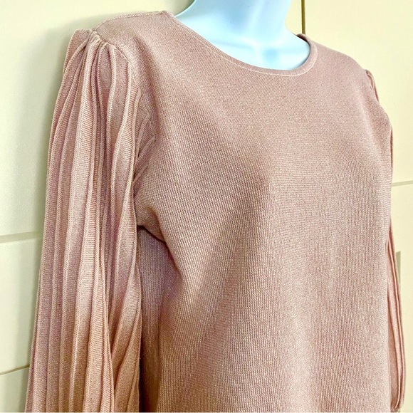 Nanette Lapore Pink Blush Sweater Medium Shimmery Long Rib Sleeves Light - Picture 3 of 15